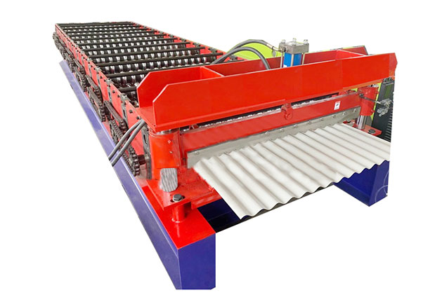 Corrugated roof roll forming machine