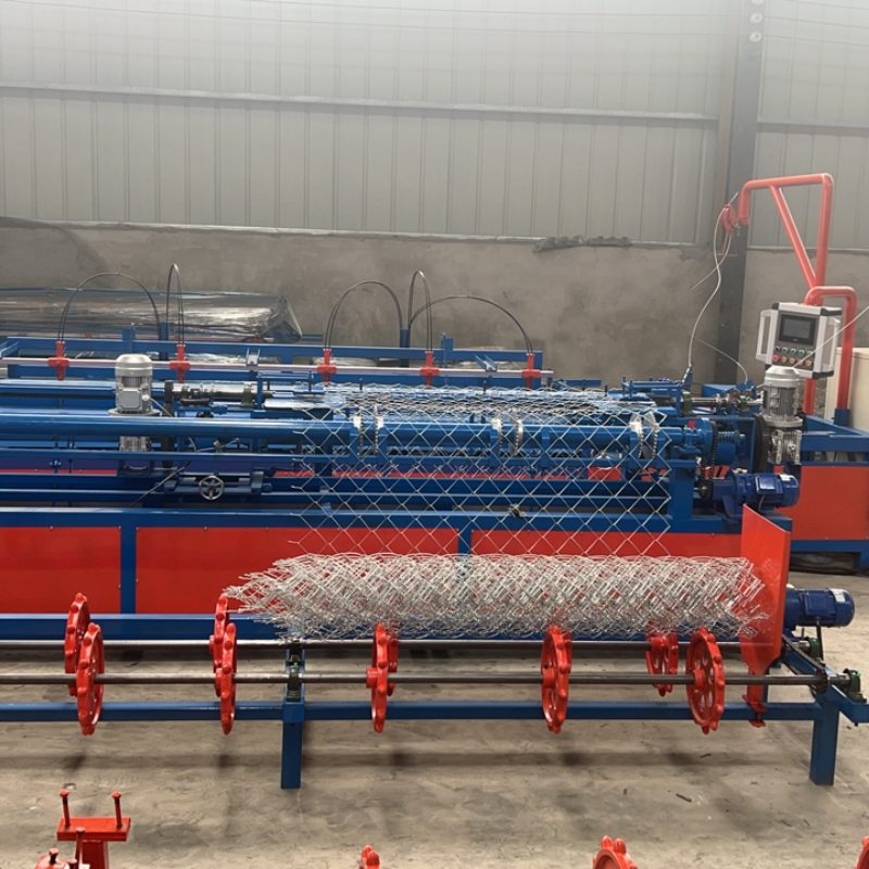 Automatical Single double Wire chain link fence machine manufacturer