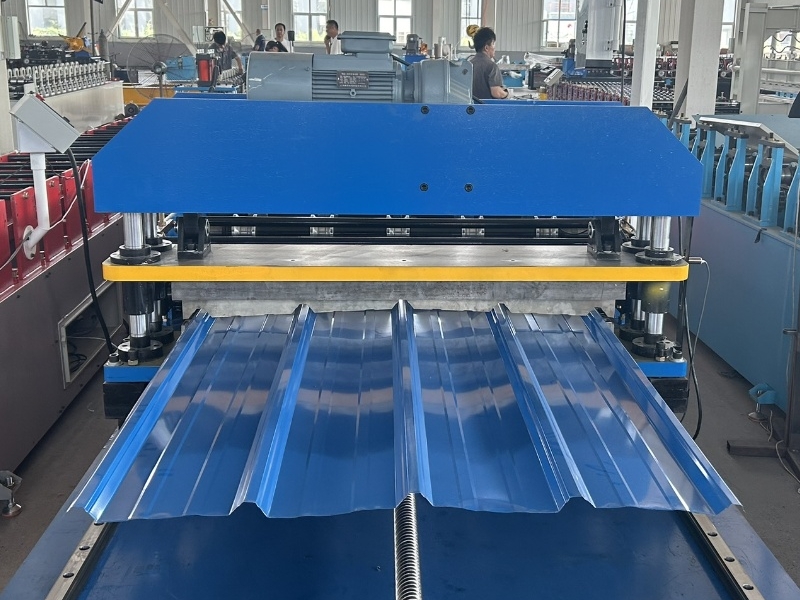 roof sheet forming machine.jpg